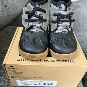 Sperry Icestorm crib boot. Brand new, in box. Infant size 4.